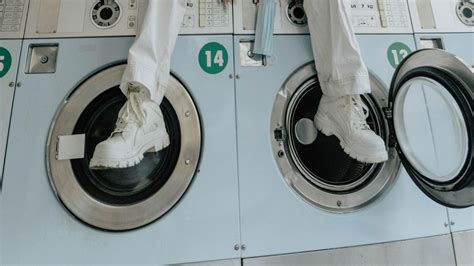 Sneakers in de wasmachine: do’s en do.